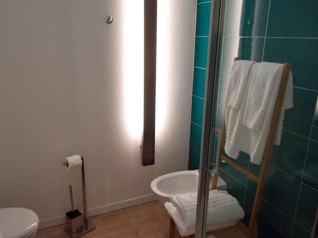 Hotel Le Stanze Del Poeta Salerno Pokój zdjęcie